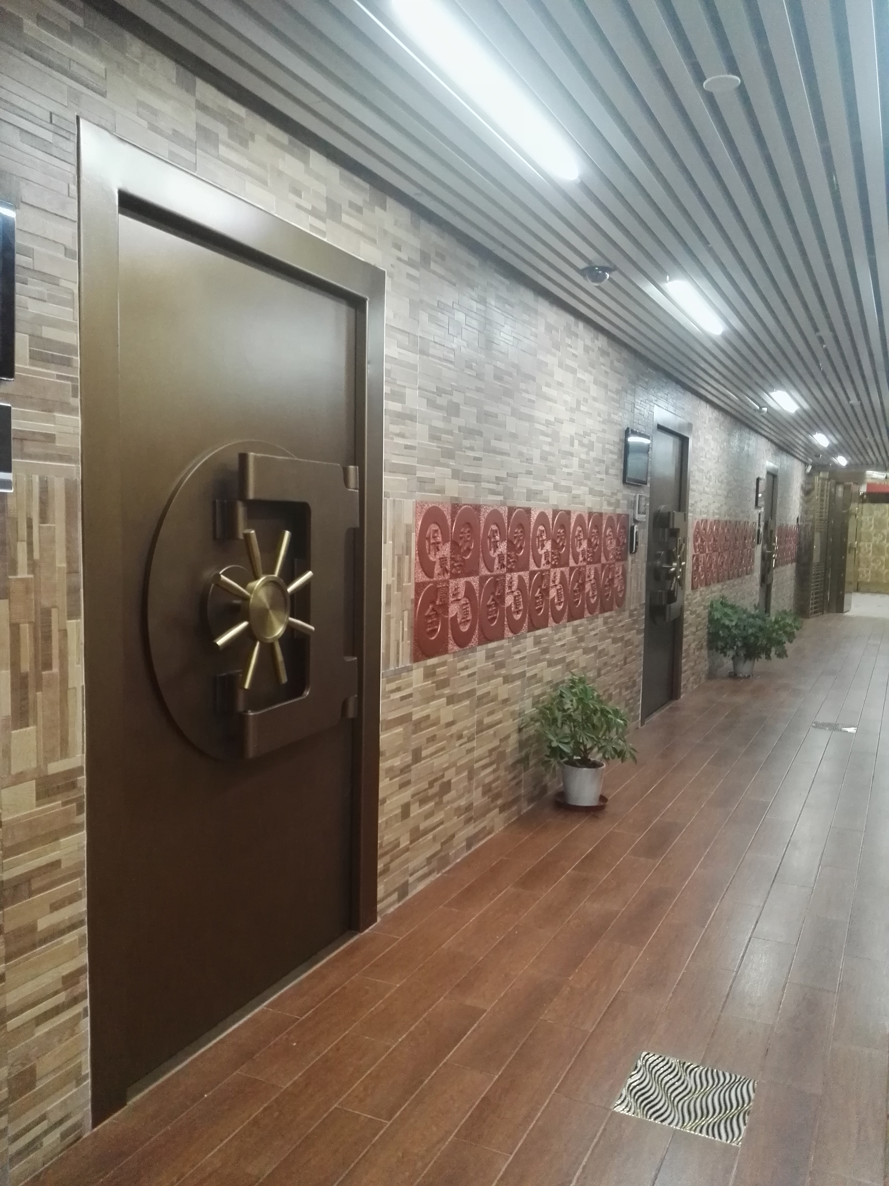 上海蘭生文物庫房門、鈦金金庫門、造型藝術金庫門工程I