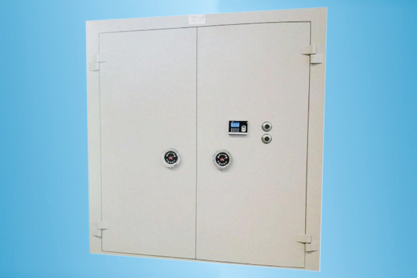 不銹鋼金庫門特點